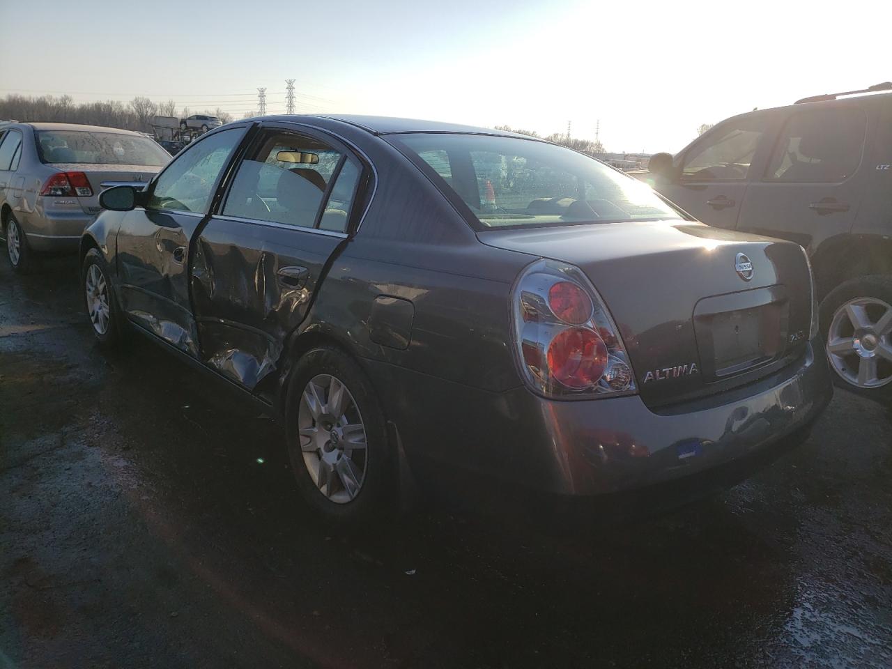 Photo 3 from auction – 2005 NISSAN ALTIMA S with VIN 1N4AL11D45C186107