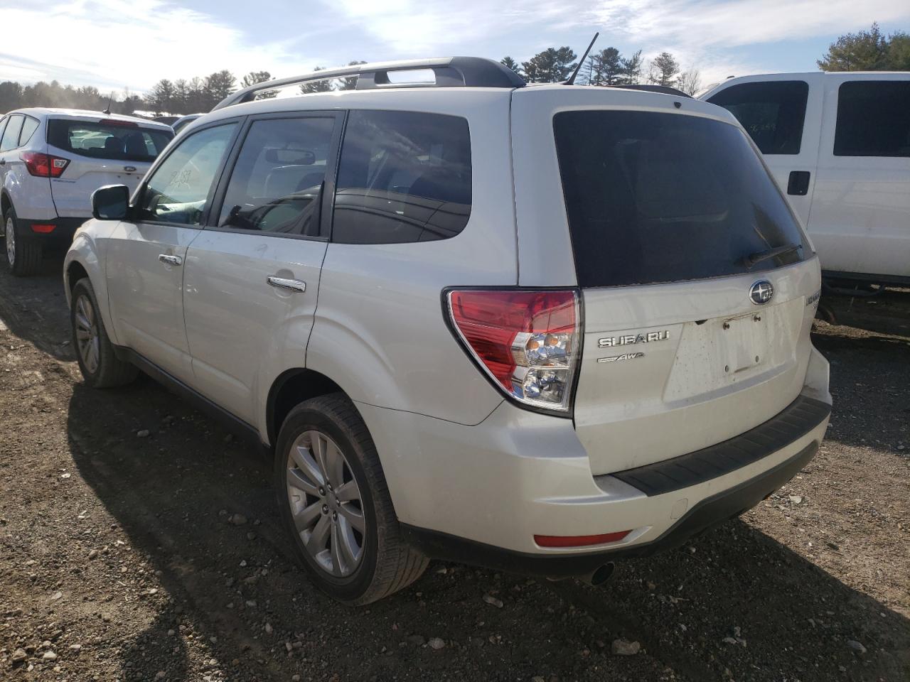 Photo 3 from auction – 2013 SUBARU FORESTER L with VIN JF2SHAEC9DH432170
