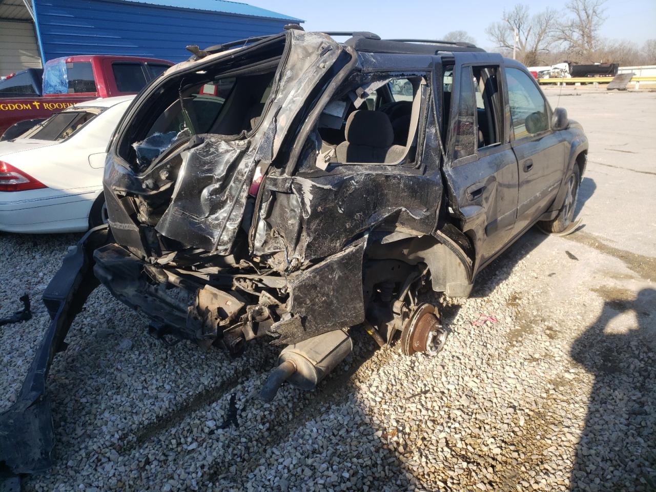 Photo 4 from auction – 2004 CHEVROLET TRAILBLAZE with VIN 1GNDS13S742353643