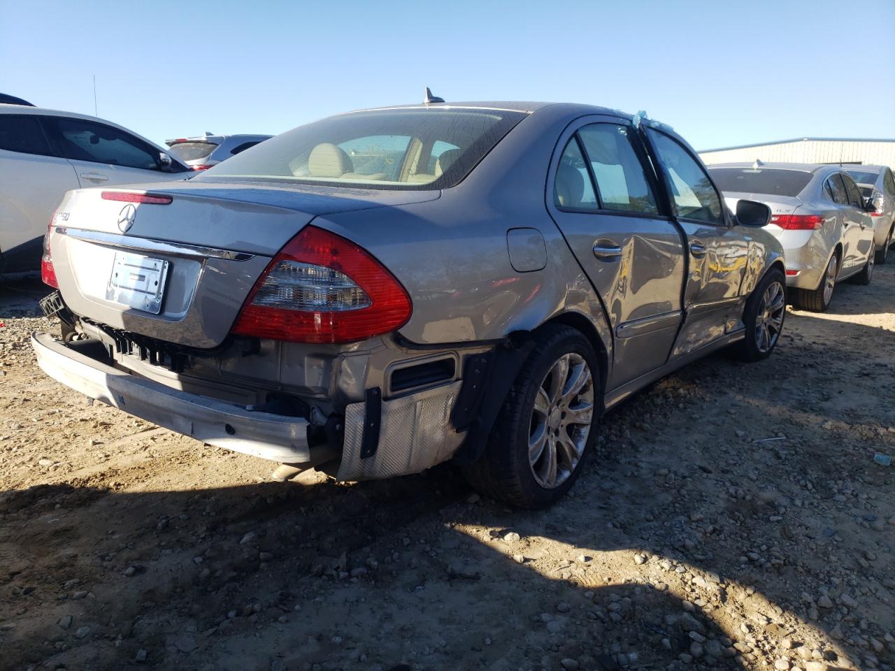 Photo 4 from auction – 2009 MERCEDES-BENZ E 350 with VIN WDBUF56X99B375516