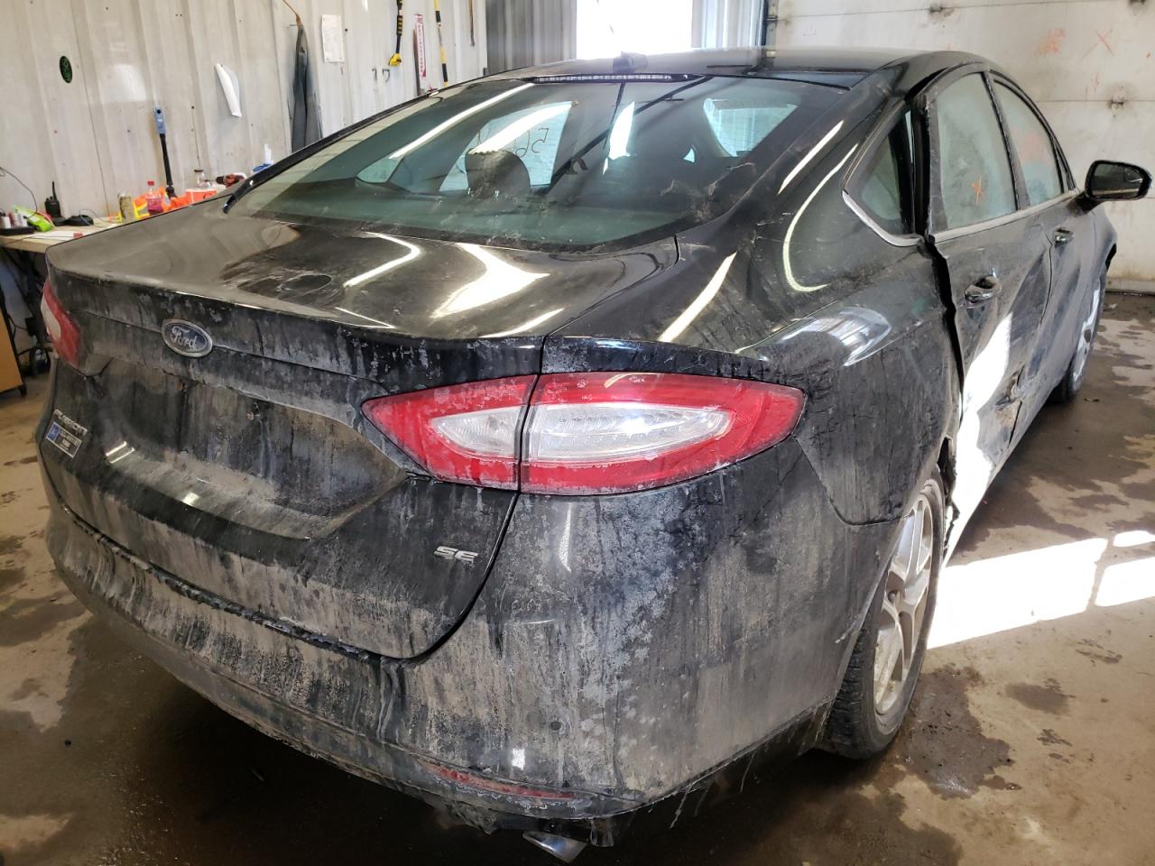 Photo 4 from auction – 2016 FORD FUSION SE with VIN 3FA6P0H72GR108384