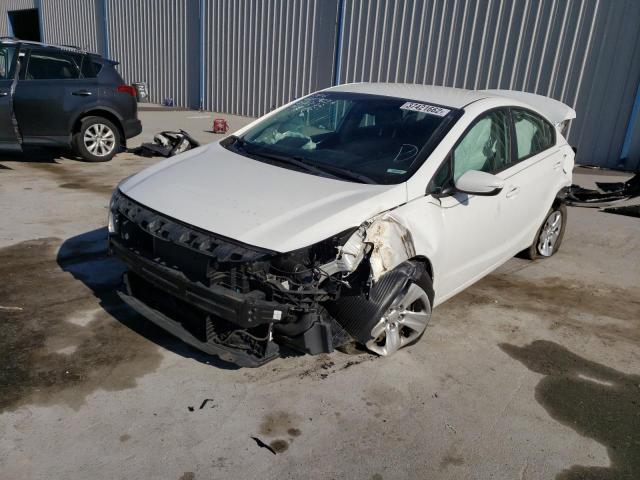 Photo 2 from auction – 2017 KIA FORTE LX with VIN 3KPFK4A71HE036175