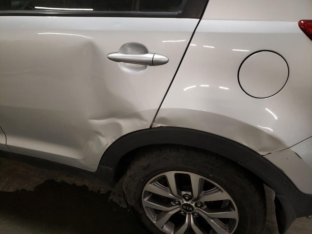 Photo 9 from auction – 2015 KIA SPORTAGE L with VIN KNDPBCAC3F7756196
