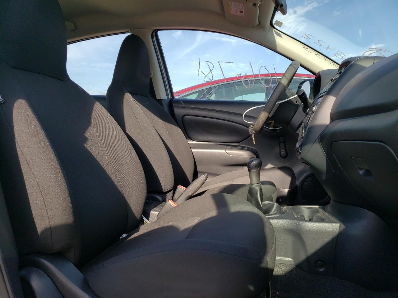 Photo 5 from auction – 2015 NISSAN VERSA S with VIN 3N1CN7AP1FL910760