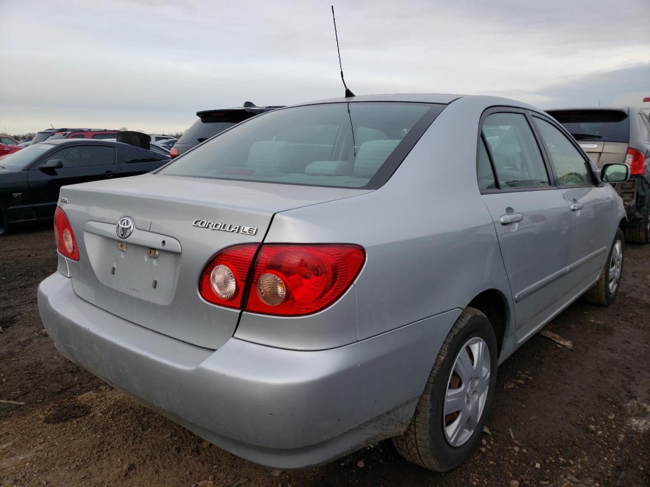 Photo 4 from auction – 2007 TOYOTA COROLLA CE with VIN 1NXBR30E37Z807929