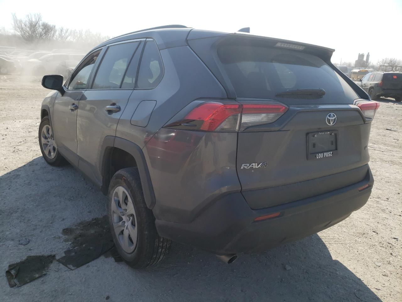 Photo 3 from auction – 2019 TOYOTA RAV4 LE with VIN 2T3K1RFV1KC021422