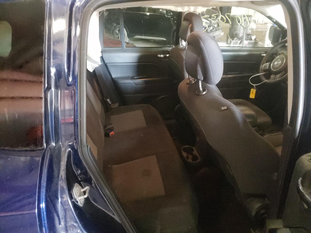 Photo 6 from auction – 2015 JEEP COMPASS SP with VIN 1C4NJCBAXFD262443
