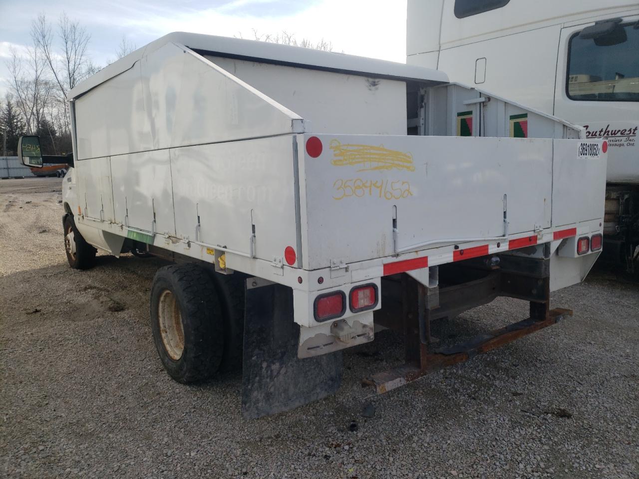 Photo 3 from auction – 2011 FORD ECONOLINE with VIN 1FDXE4FL0BDA95739
