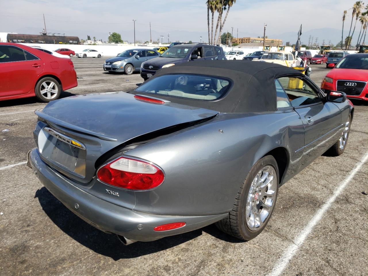 Photo 4 from auction – 2002 JAGUAR XKR with VIN SAJDA42B02PA25130