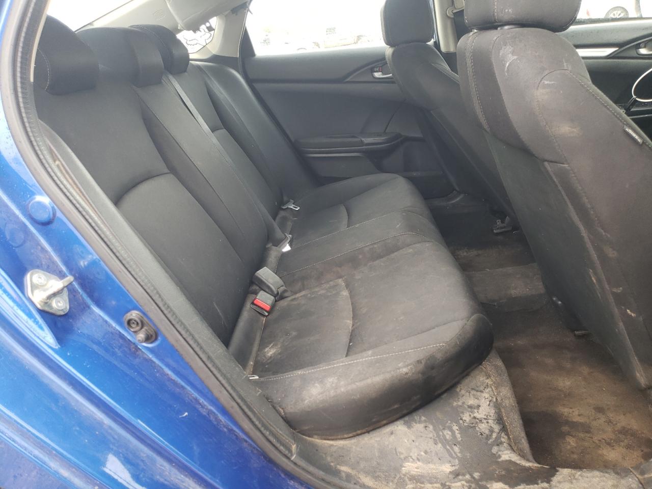 Photo 6 from auction – 2016 HONDA CIVIC LX with VIN 19XFC2F57GE020425