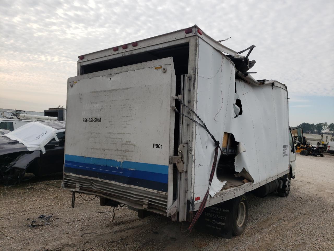 Photo 4 from auction – 2006 ISUZU NPR with VIN JALB4B16067004690