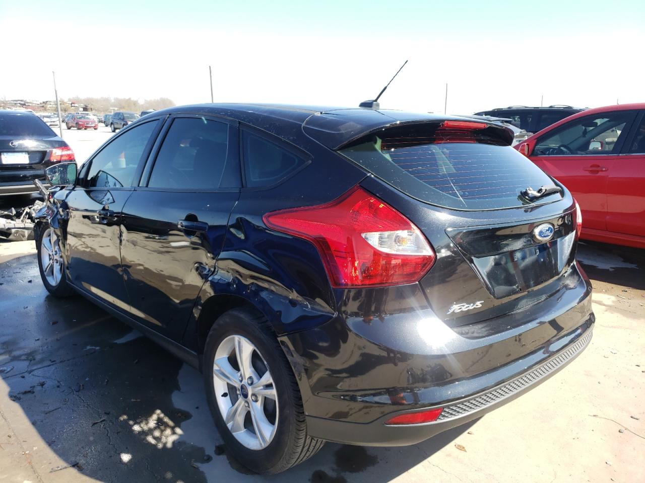 Photo 3 from auction – 2014 FORD FOCUS SE with VIN 1FADP3K21EL130233