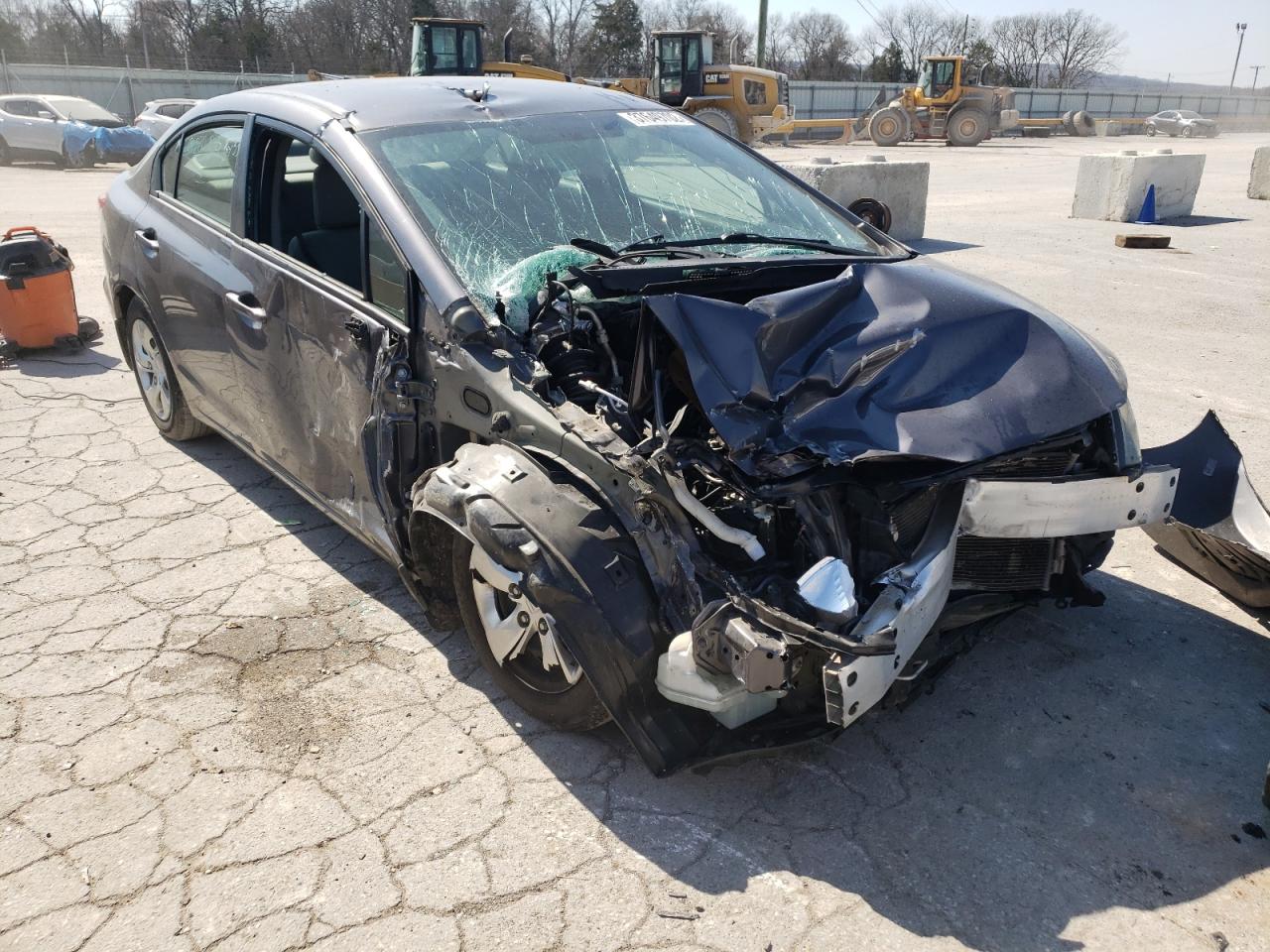HONDA CIVIC LX 2014 с VIN 19XFB2F50EE019486 - Фото с аукциона