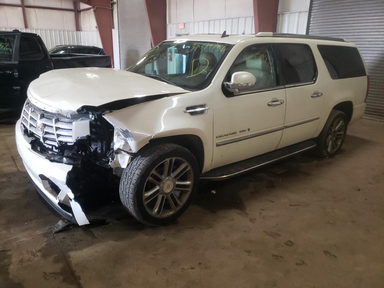 Photo 2 from auction – 2007 CADILLAC ESCALADE E with VIN 1GYFK66837R278430