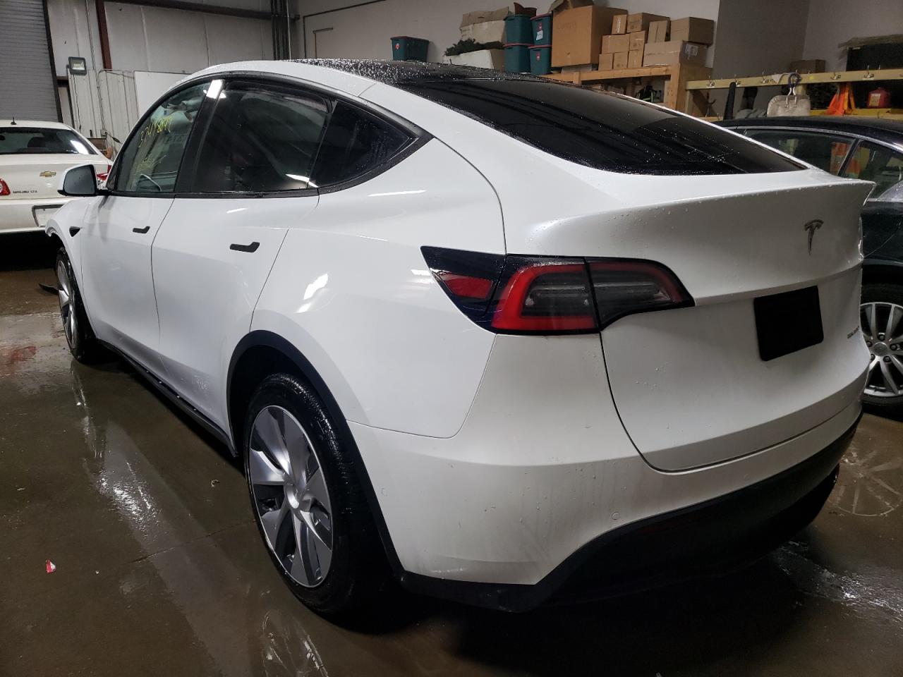 Foto 3 de la subasta – 2021 TESLA MODEL Y con VIN 5YJYGDEE7MF065428