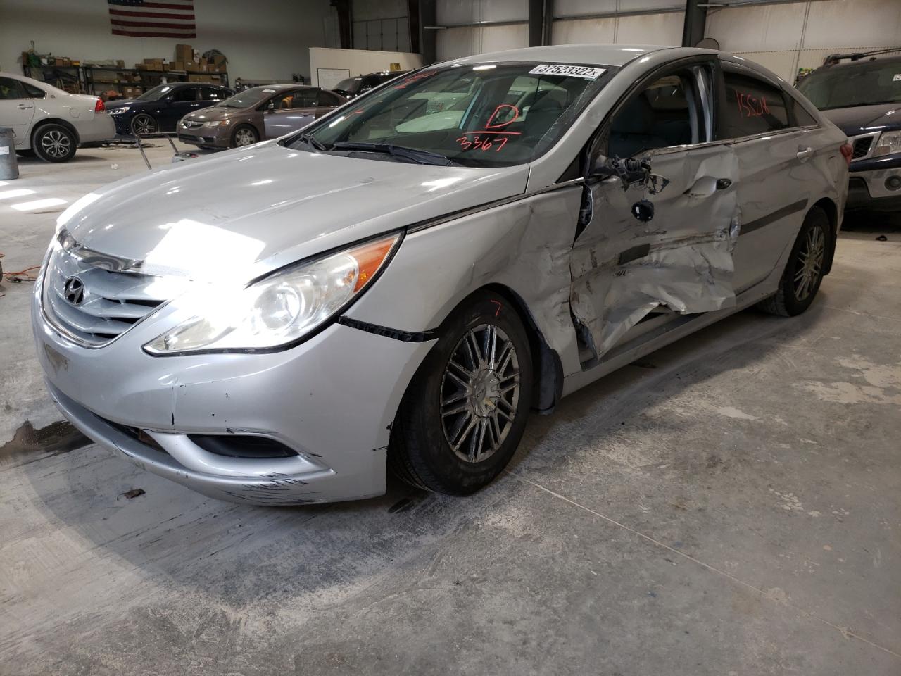 Photo 2 from auction – 2012 HYUNDAI SONATA GLS with VIN 5NPEB4AC2CH483367