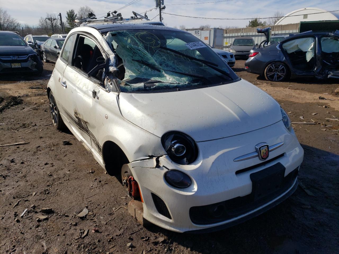 Photo 9 from auction – 2019 FIAT 500 ABARTH with VIN 3C3CFFFH2KT744138