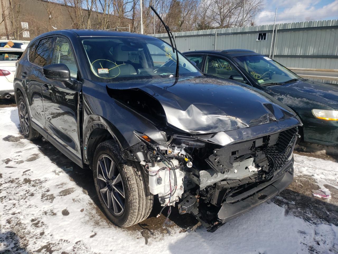 MAZDA CX-5 GRAND 2018 with VIN JM3KFBDM6J0470493 - Photo from auction