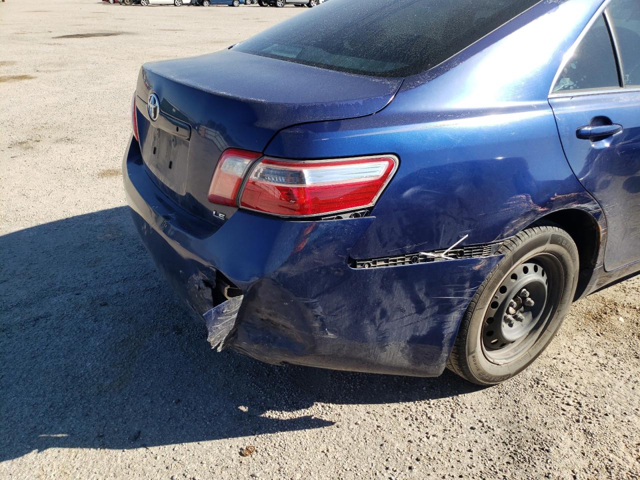 Photo 9 from auction – 2007 TOYOTA CAMRY CE with VIN 4T1BE46K17U193591