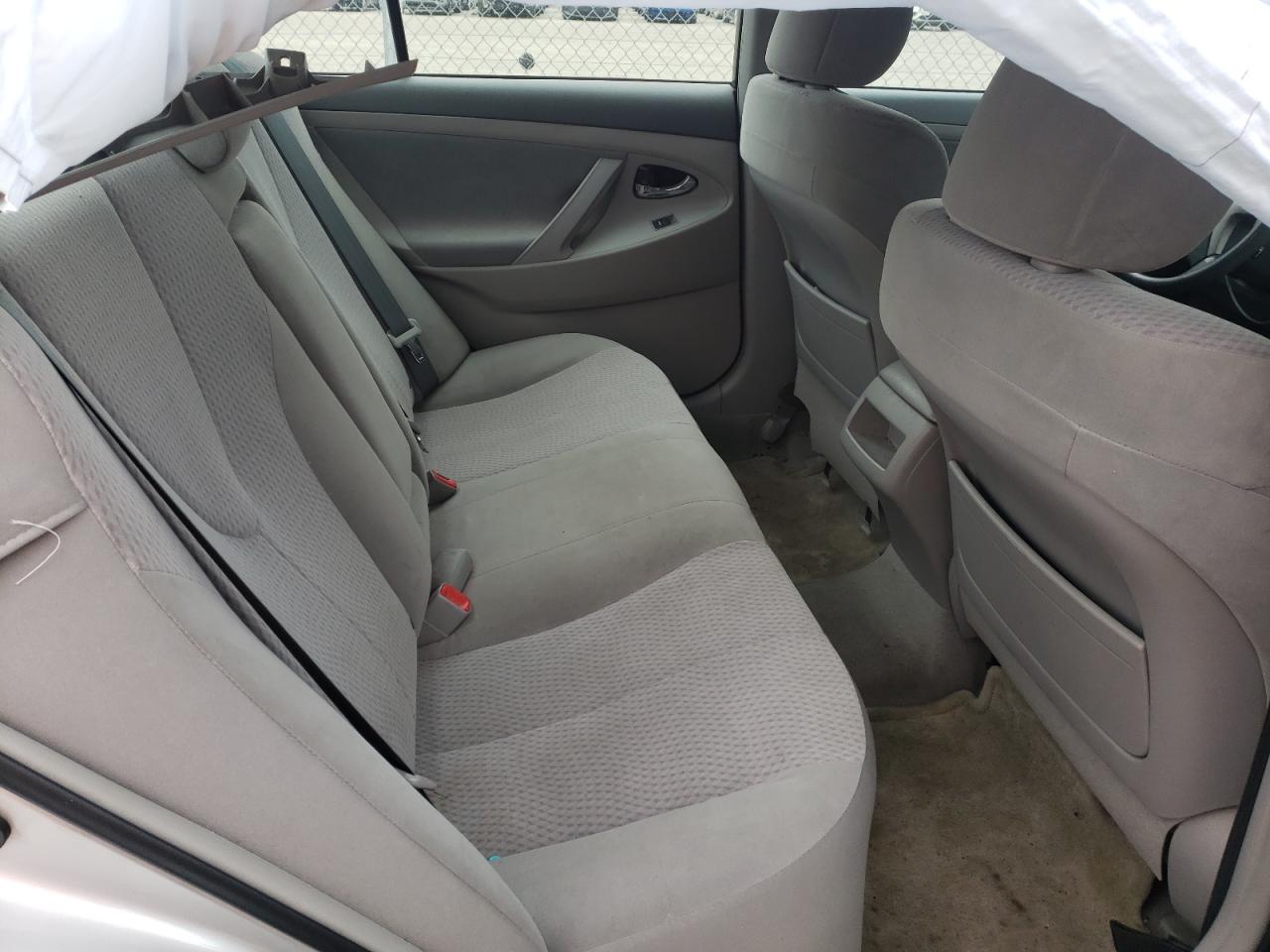 Photo 6 from auction – 2010 TOYOTA CAMRY BASE with VIN 4T4BF3EK2AR085244