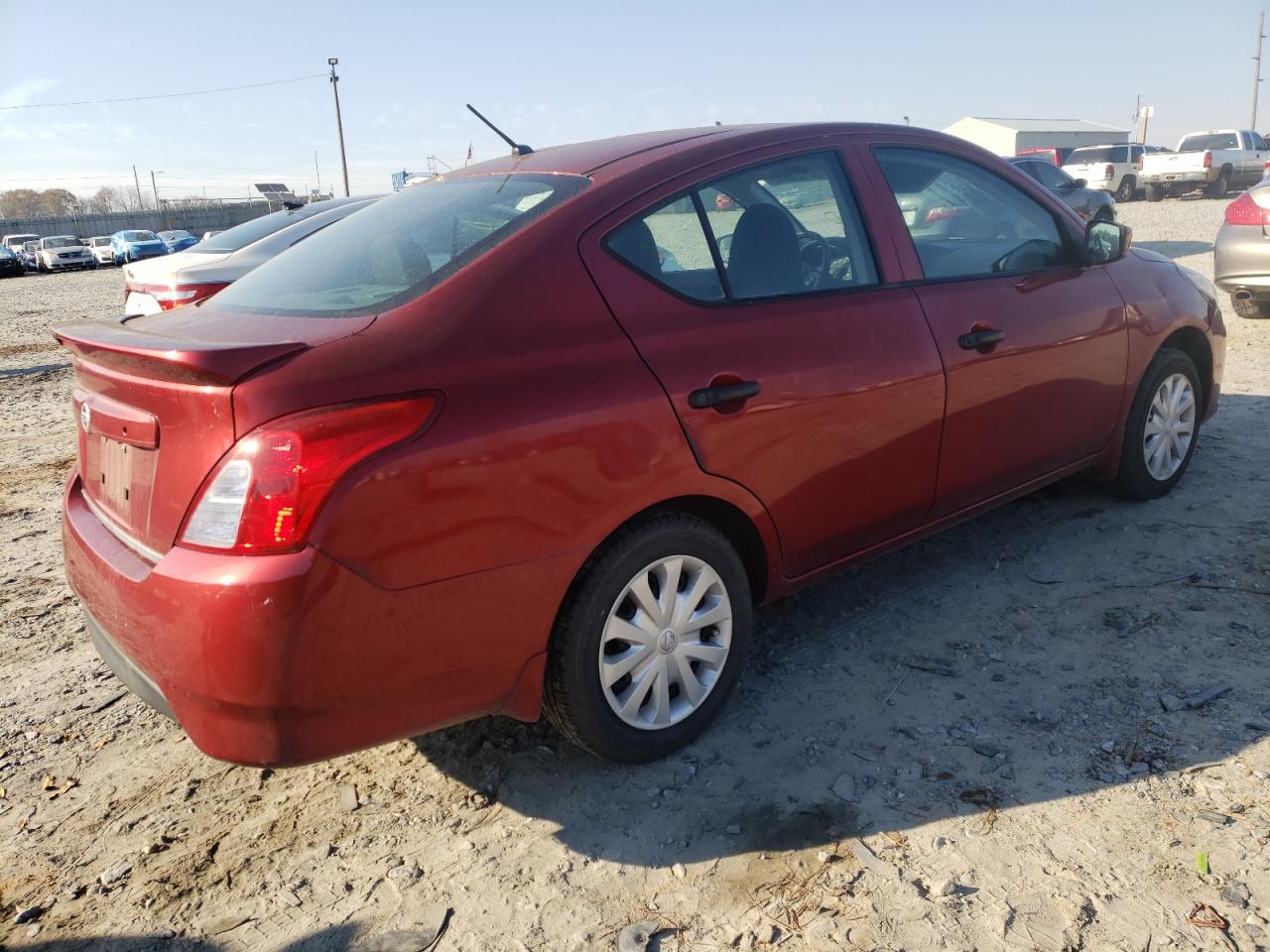 Photo 4 from auction – 2017 NISSAN VERSA S with VIN 3N1CN7AP7HL879744