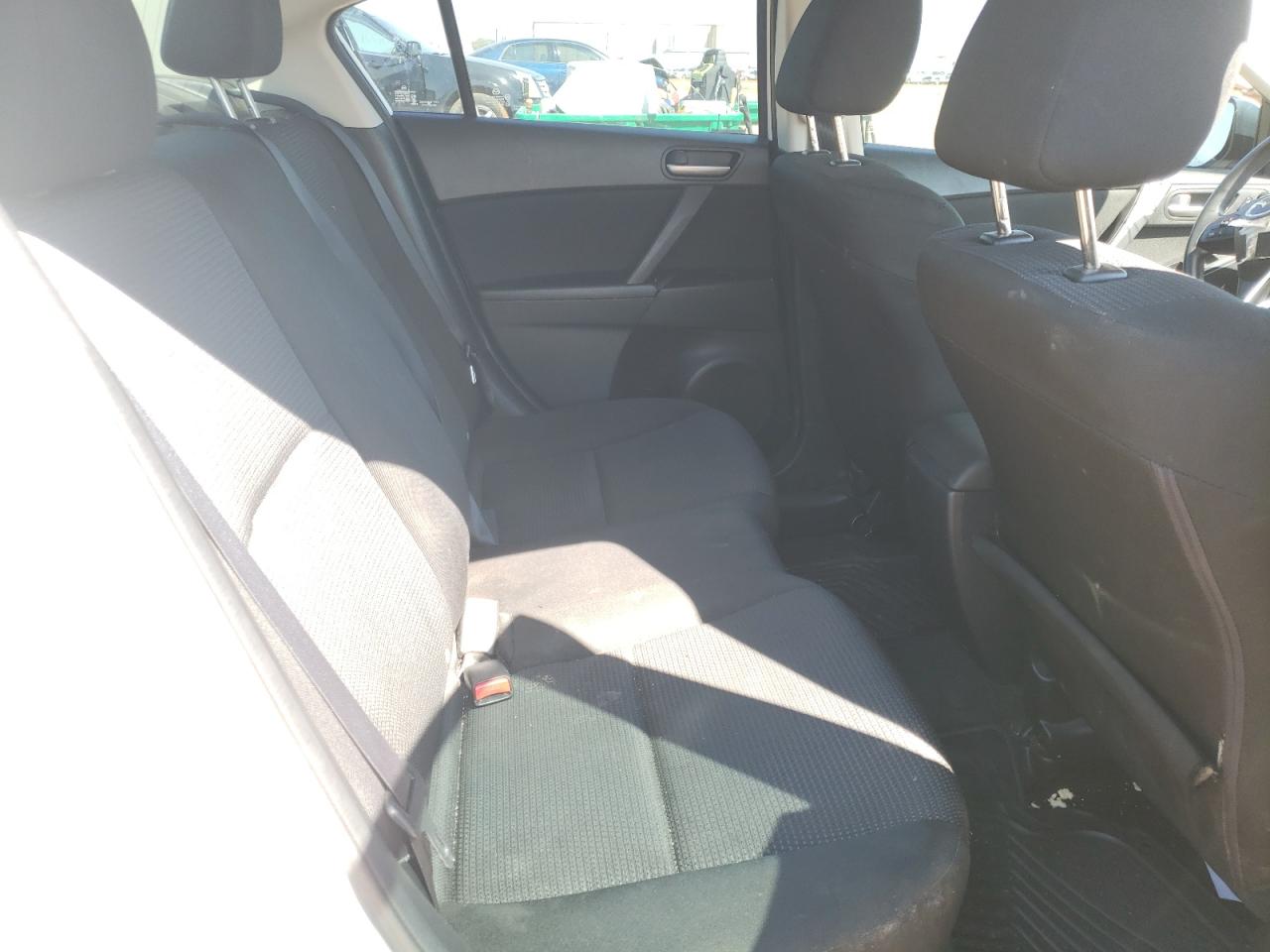 Photo 6 from auction – 2012 MAZDA 3 I with VIN JM1BL1UF7C1524023