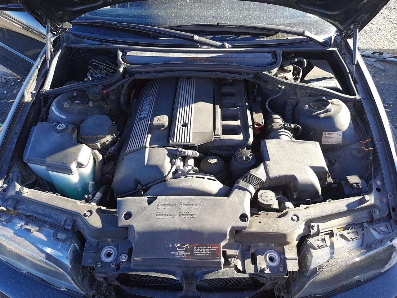 Photo 7 from auction – 2000 BMW 323 CI with VIN WBABR3345YEA83258