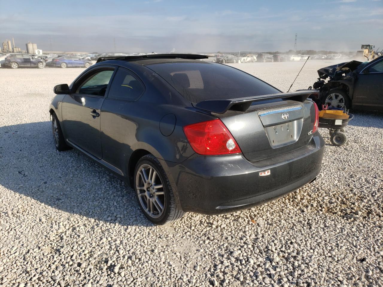 Photo 3 from auction – 2007 TOYOTA SCION TC with VIN JTKDE177670185458