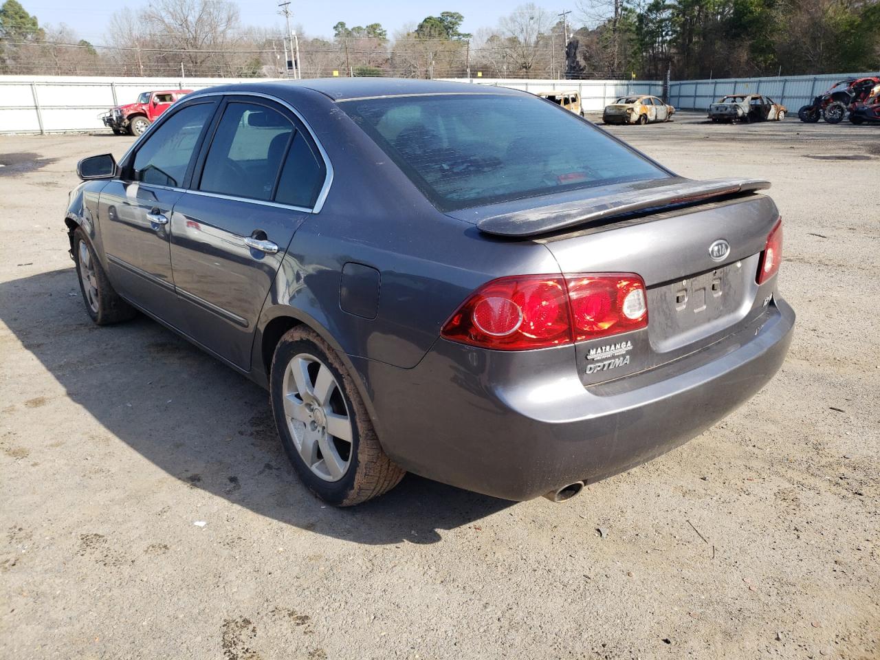 Photo 3 from auction – 2007 KIA OPTIMA LX with VIN KNAGE124X75094954