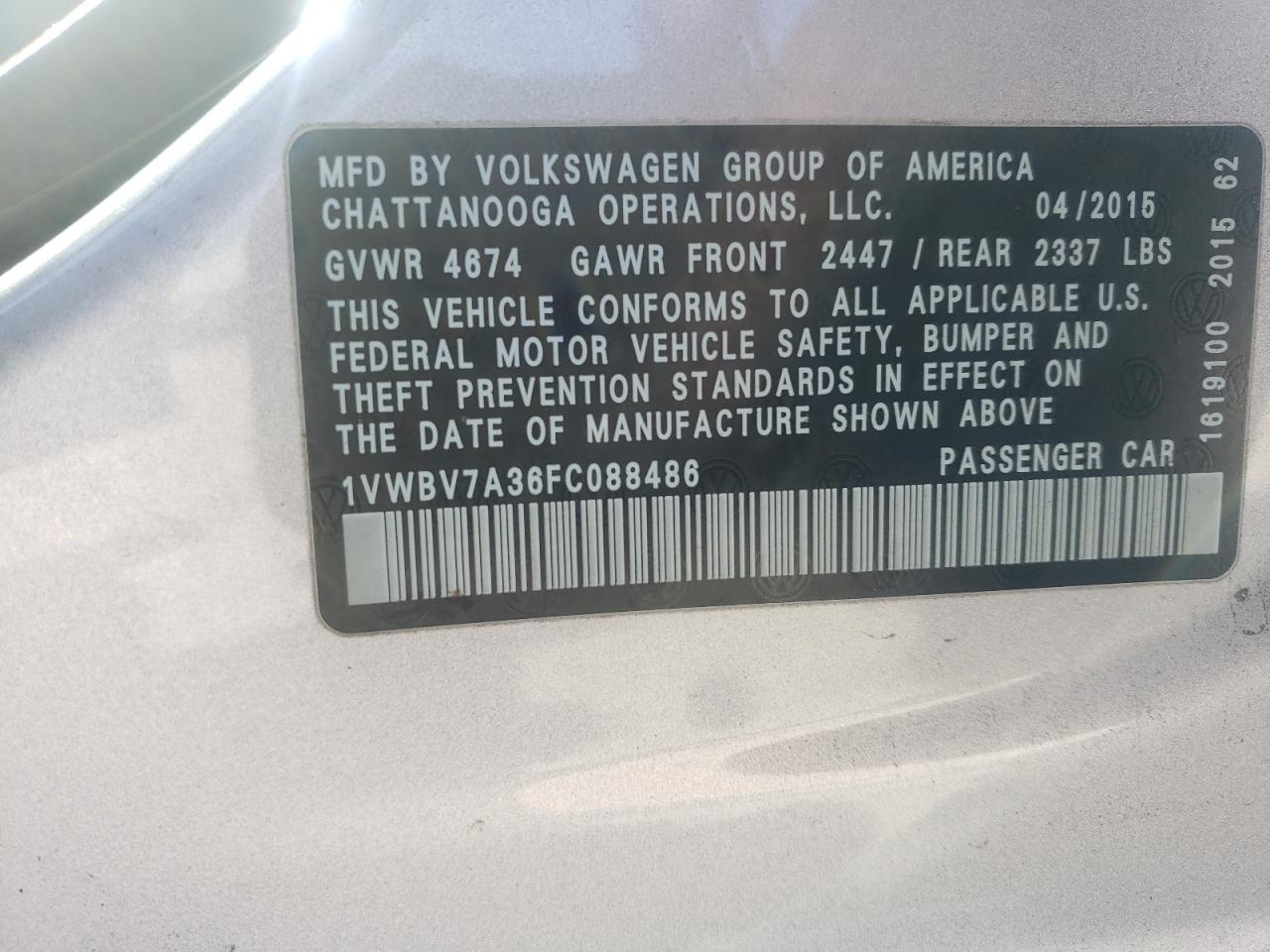 Photo 10 from auction – 2015 VOLKSWAGEN PASSAT SE with VIN 1VWBV7A36FC088486