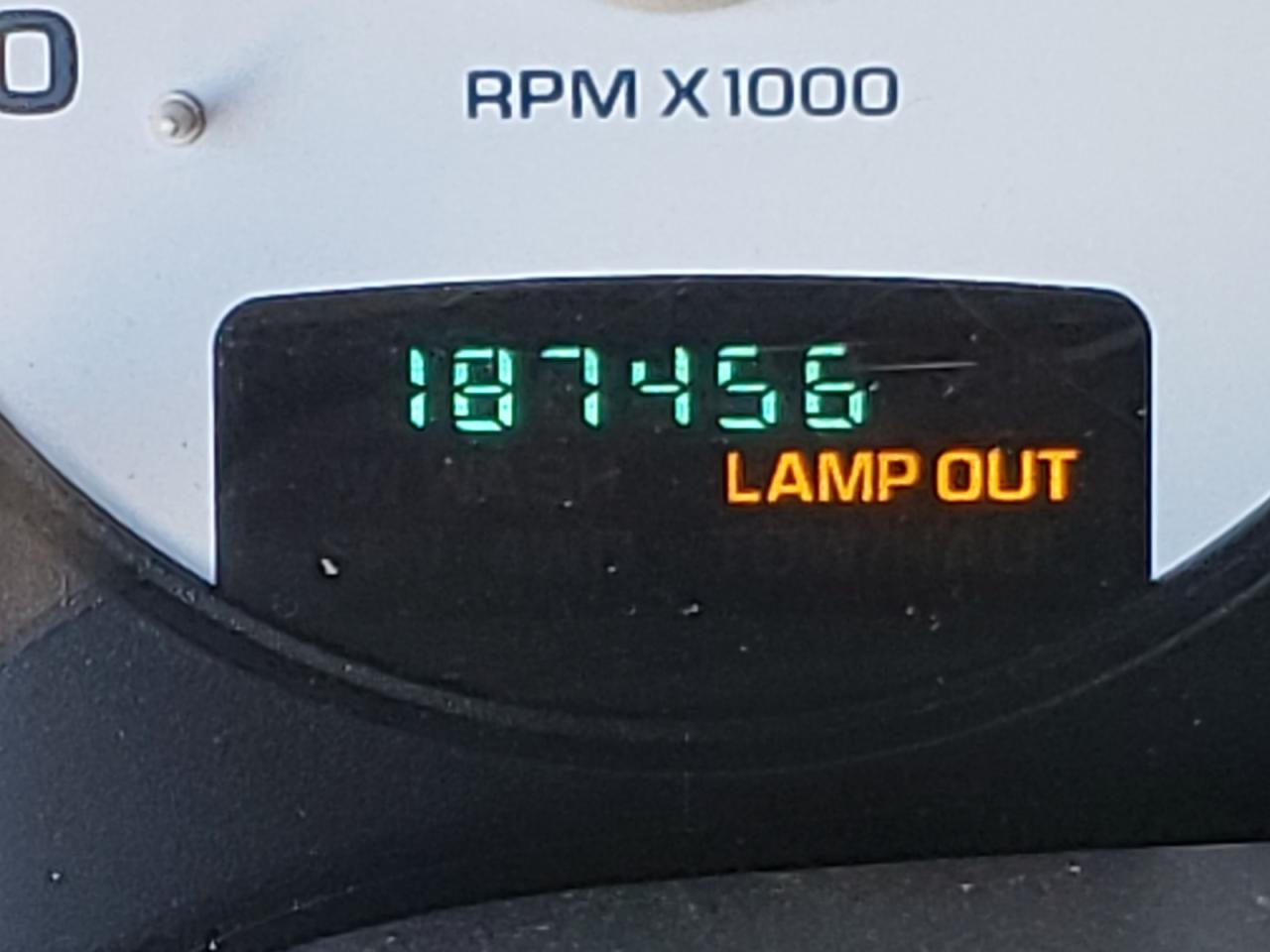 Photo 8 from auction – 2004 DODGE RAM 1500 S with VIN 1D7HA18D54J293459
