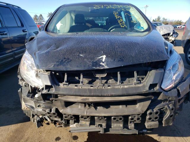 Photo 9 from auction – 2017 FORD C-MAX SE with VIN 1FADP5EU6HL105020