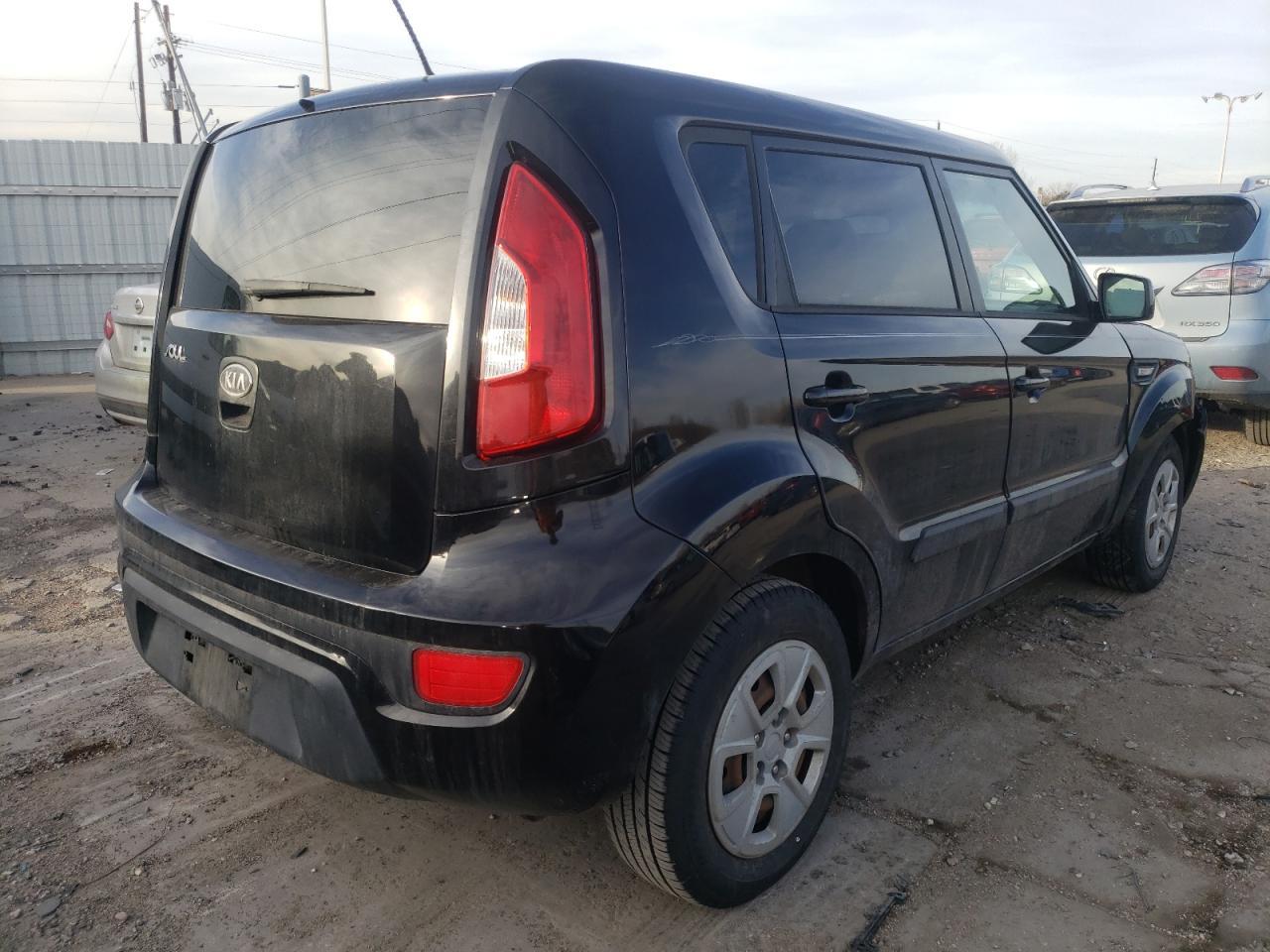 Photo 4 from auction – 2012 KIA SOUL with VIN KNDJT2A56C7745610