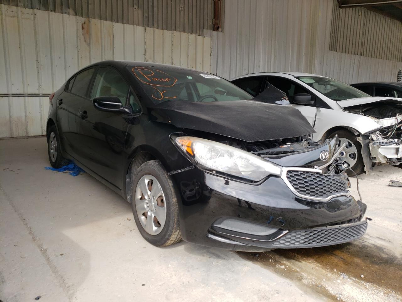 KIA FORTE LX 2014 with VIN KNAFK4A6XE5063998 - Photo from auction