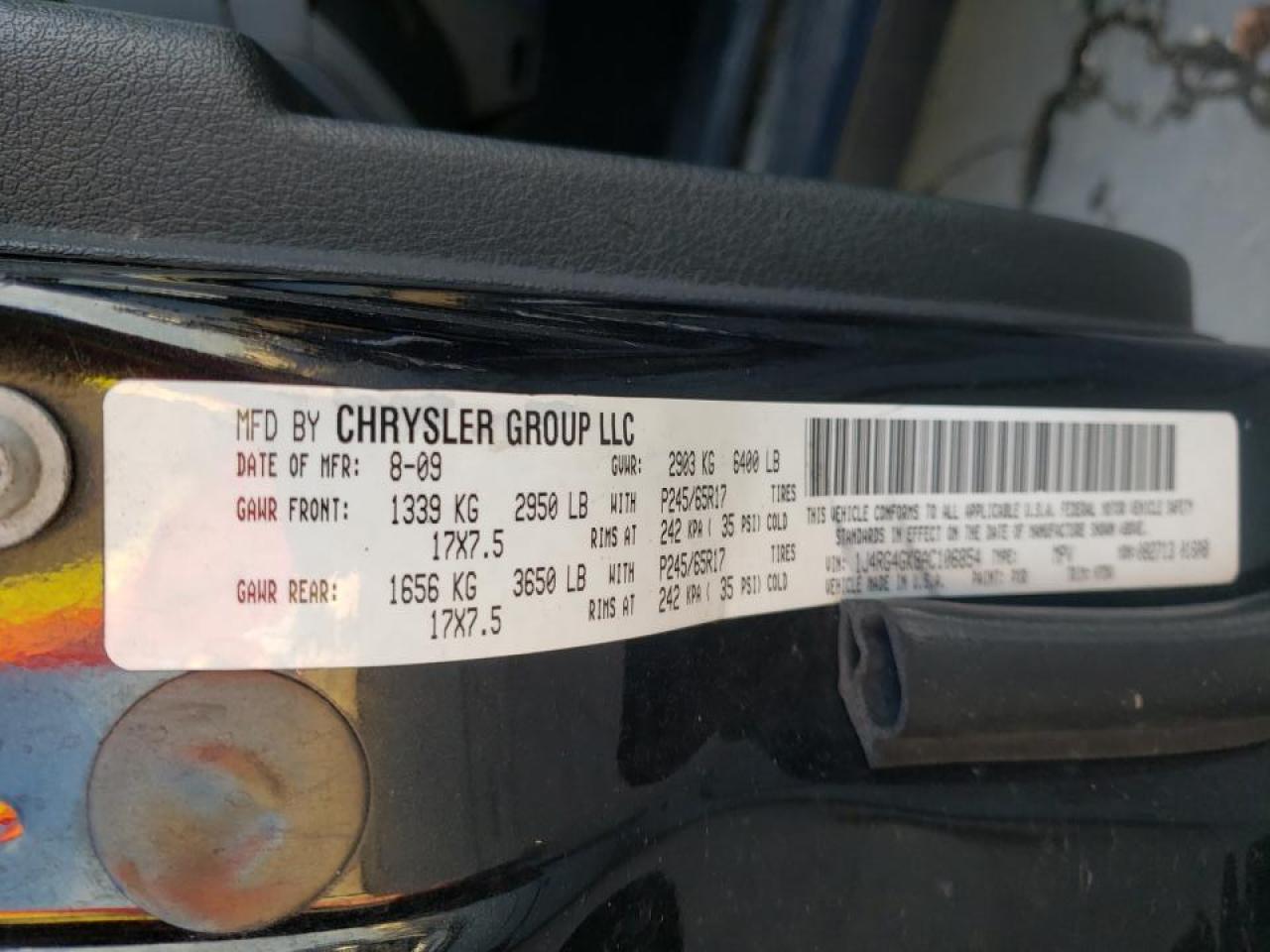 Photo 10 from auction – 2010 JEEP COMMANDER with VIN 1J4RG4GK8AC106854