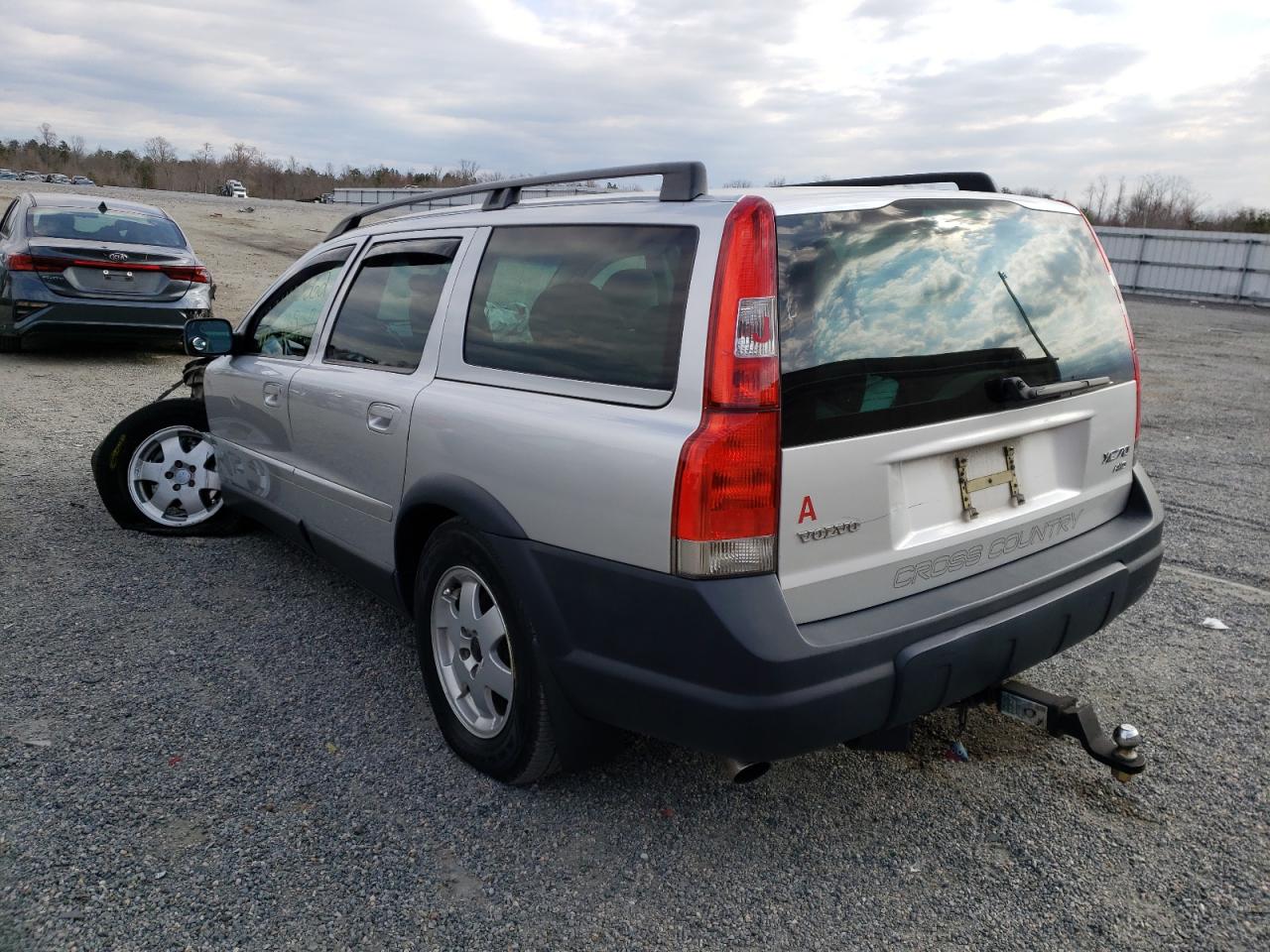 Photo 3 from auction – 2004 VOLVO XC70 with VIN YV1SZ59H441171879