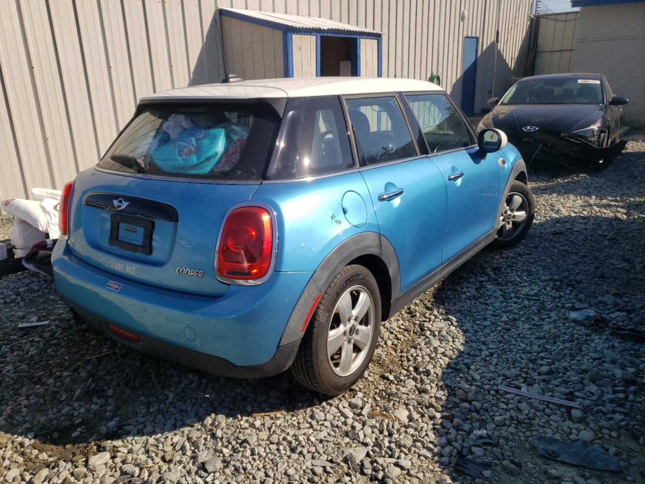 Photo 4 from auction – 2016 MINI COOPER with VIN WMWXU1C57G2D11648
