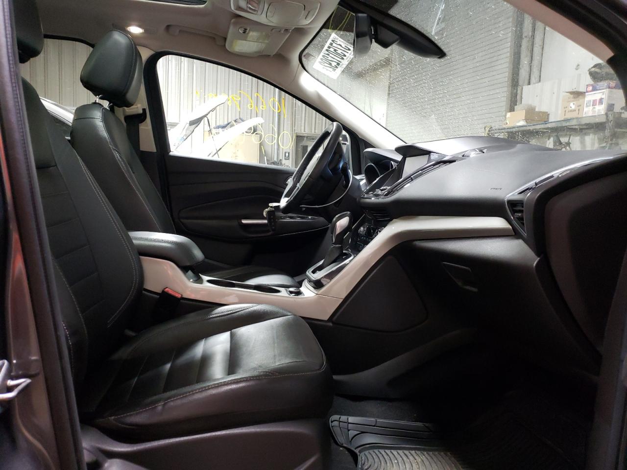 Photo 5 from auction – 2013 FORD ESCAPE SEL with VIN 1FMCU0HX9DUD67427
