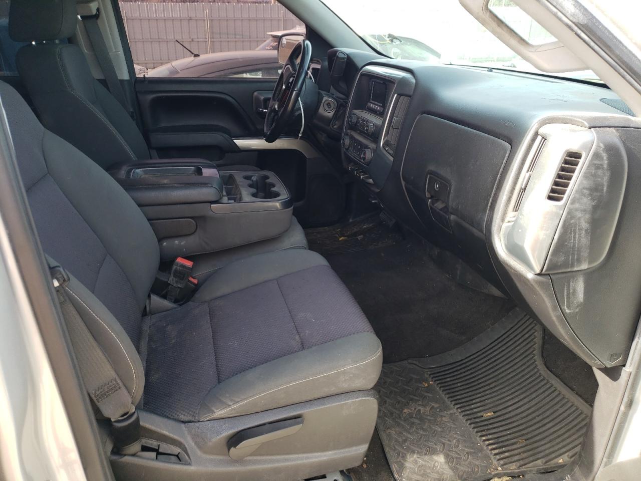 Photo 5 from auction – 2015 CHEVROLET SILVERADO with VIN 3GCUKREC3FG429124