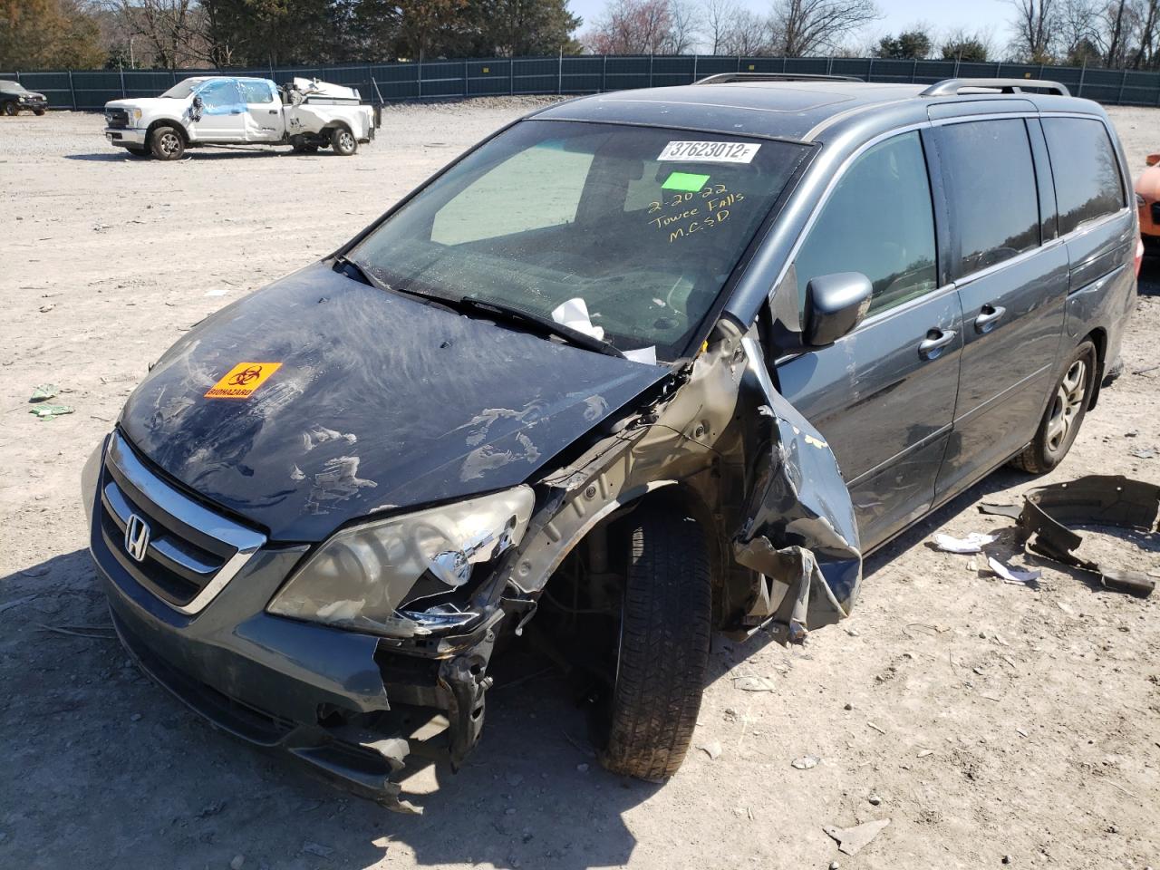 Photo 2 from auction – 2006 HONDA ODYSSEY EX with VIN 5FNRL38656B462833
