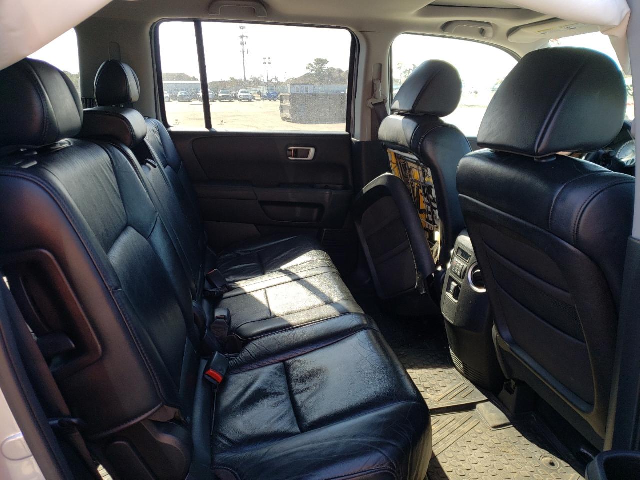 Photo 6 from auction – 2013 HONDA PILOT EXL with VIN 5FNYF4H52DB057381