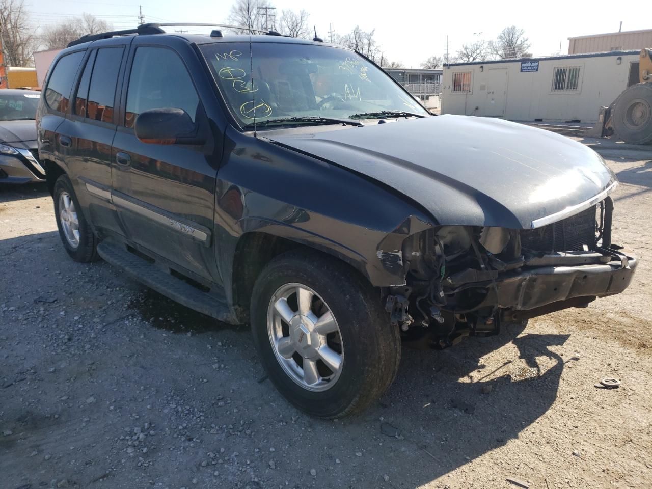 GMC ENVOY 2005 with VIN 1GKDT13S052250978 - Photo from auction