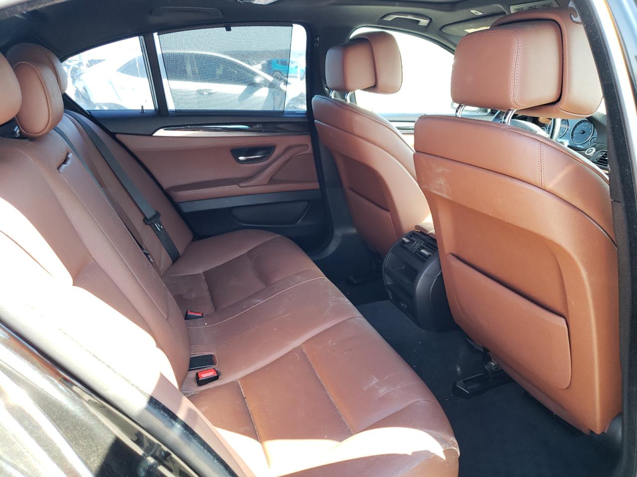 Photo 6 from auction – 2011 BMW 535 I with VIN WBAFR7C58BC600845
