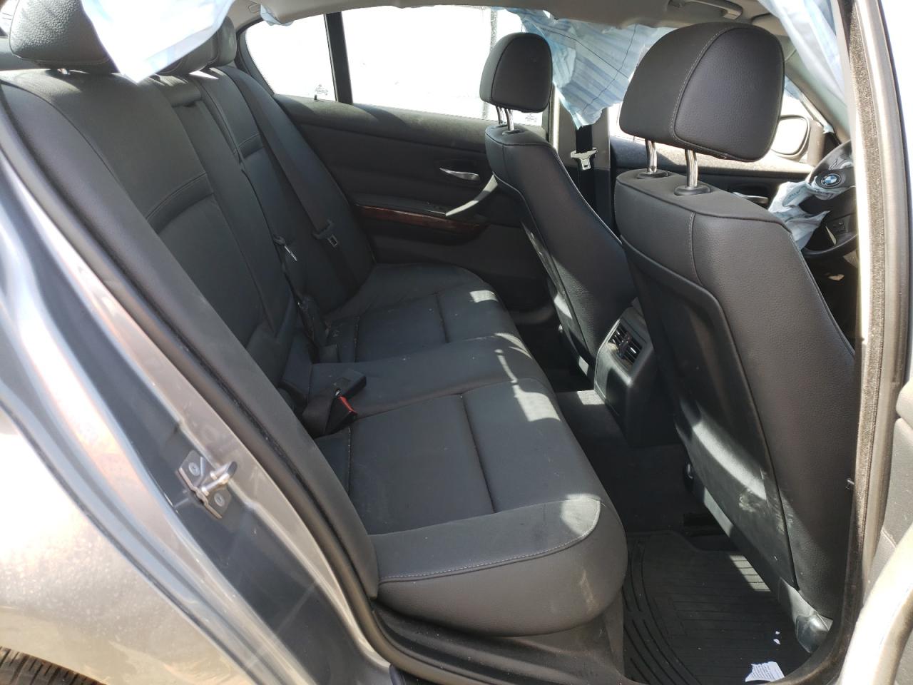 Photo 6 from auction – 2010 BMW 328 XI with VIN WBAPK7C5XAA461692