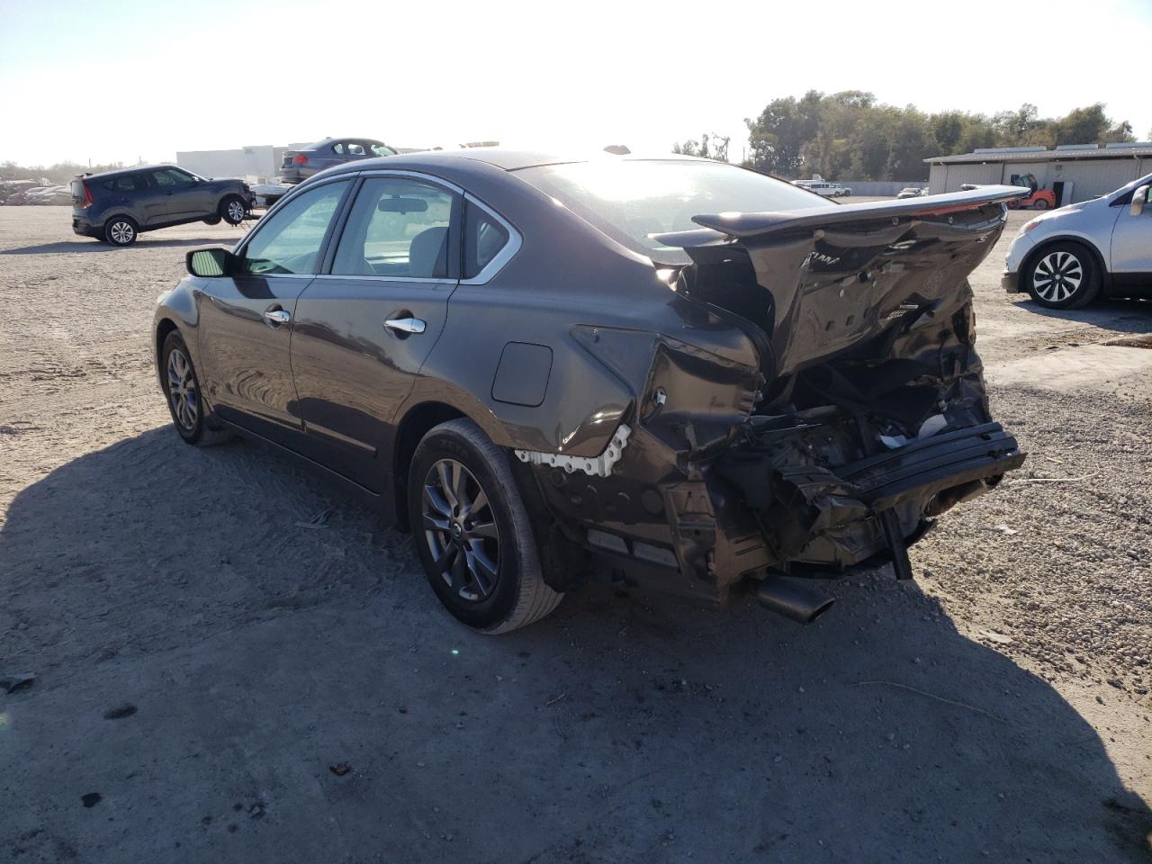 Photo 3 from auction – 2015 NISSAN ALTIMA 2.5 with VIN 1N4AL3AP2FC487630