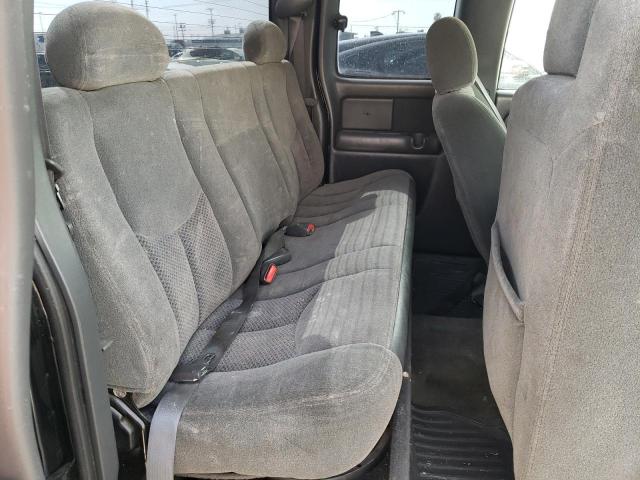Photo 6 from auction – 2004 CHEVROLET SILVERADO with VIN 2GCEC19V241120281