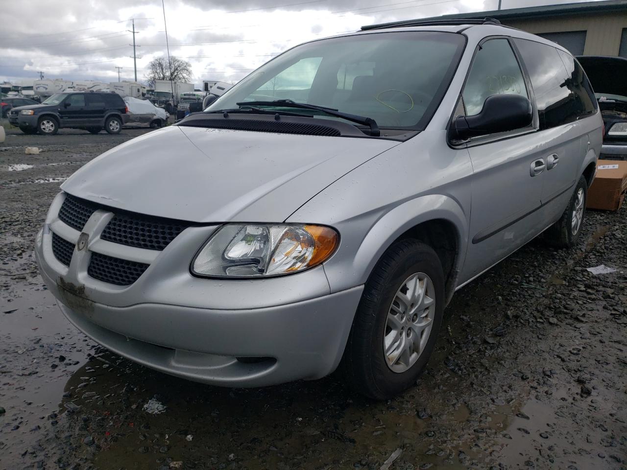 Photo 2 from auction – 2002 DODGE GRAND CARA with VIN 2B4GP44322R746073