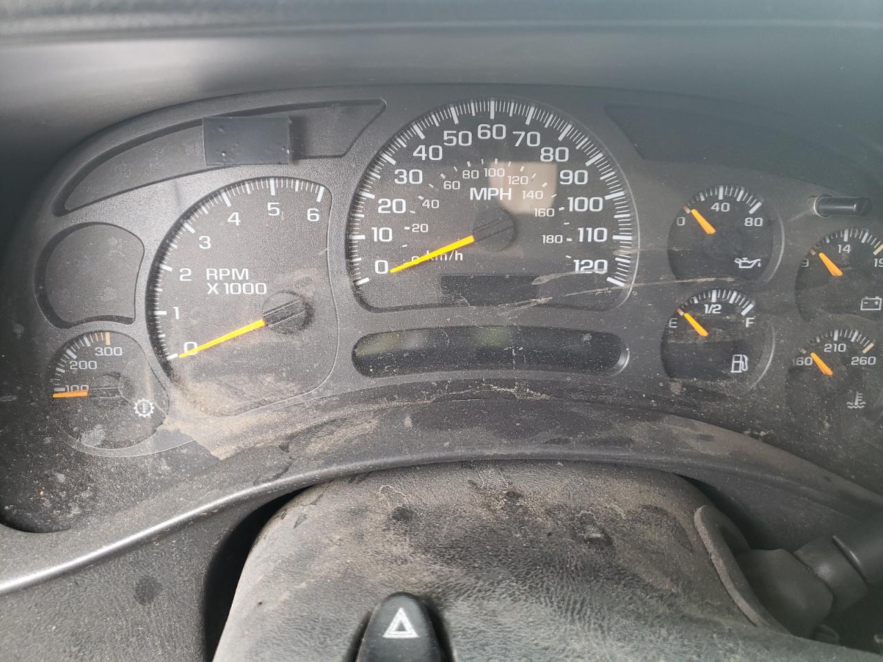Photo 8 from auction – 2004 CHEVROLET silverado with VIN 1GCHC29U14E293668
