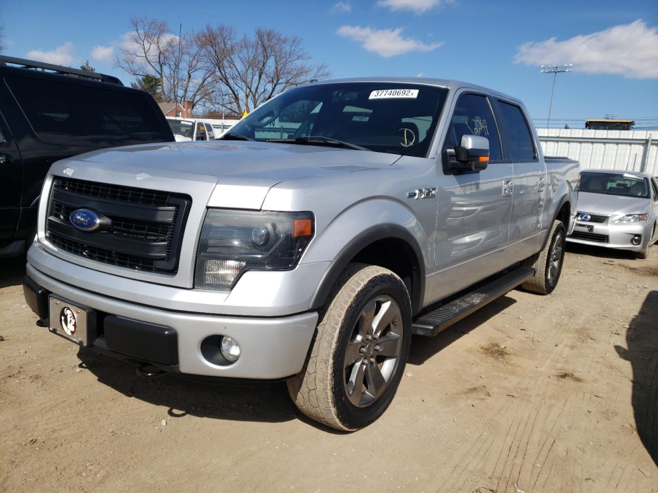 Photo 2 from auction – 2013 FORD F150 SUPER with VIN 1FTFW1EF9DFB95367