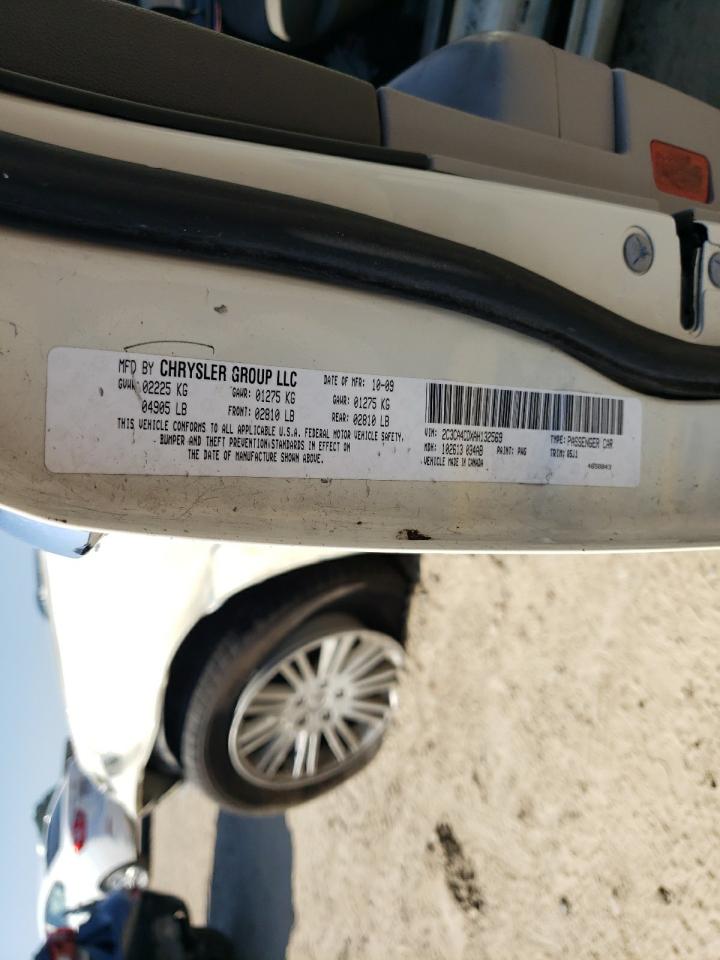 Photo 10 from auction – 2010 CHRYSLER 300 TOURIN with VIN 2C3CA4CDXAH132569